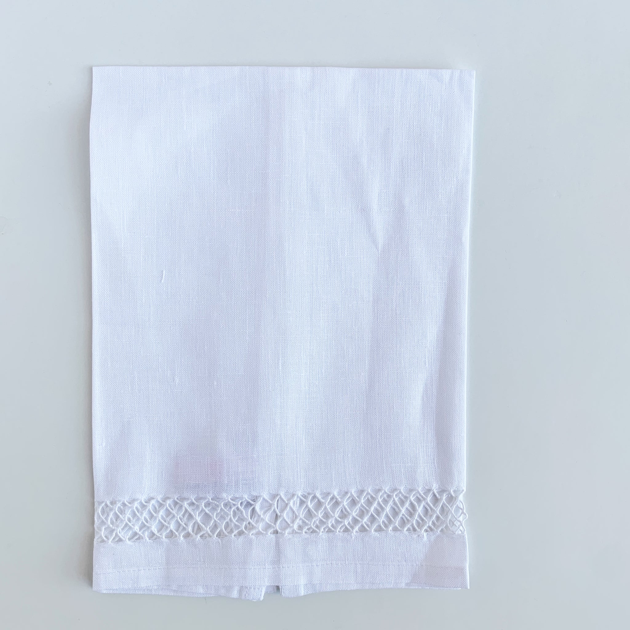 Lattice Jour Tip Towel