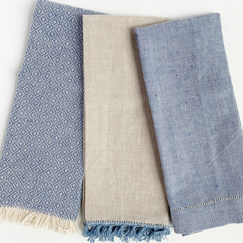 Pienza Short Fringe Guest Towel (Various Colors)