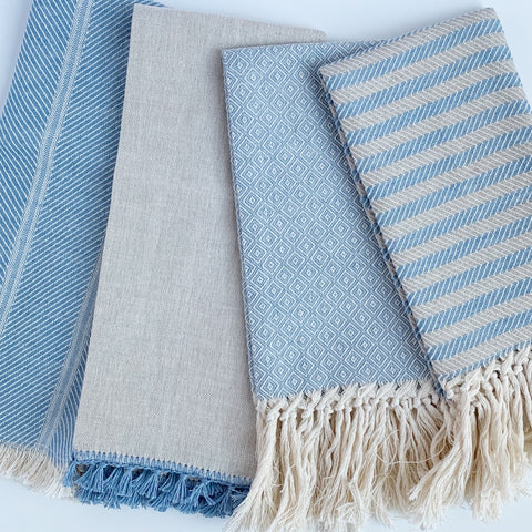 Pienza Long Fringe Guest Towel (Two colors)
