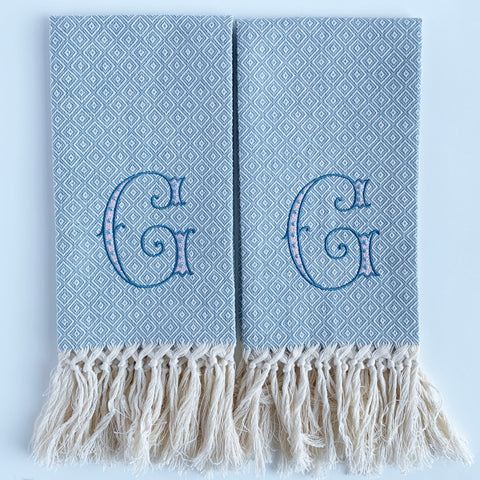 Pienza Long Fringe Guest Towel (Two colors)